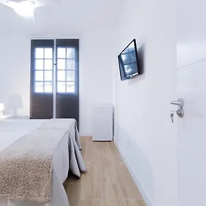 https://smart-apartment-to-share-in-the-city.in-canary-islands.com