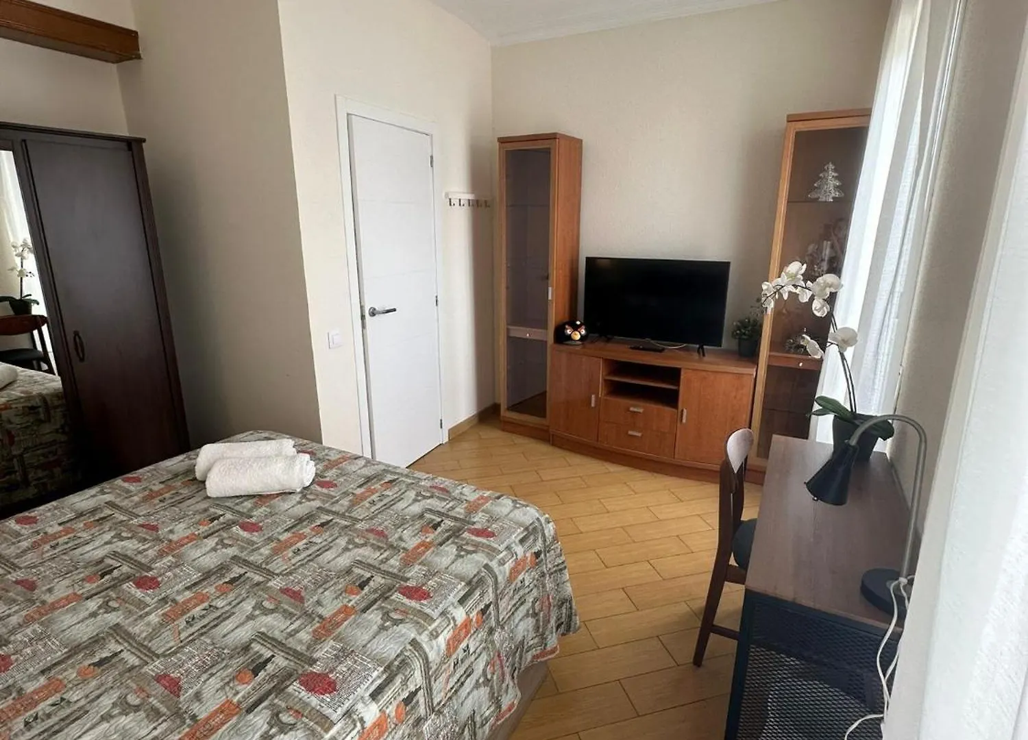 Rooms Nueva Valencia Barcelona