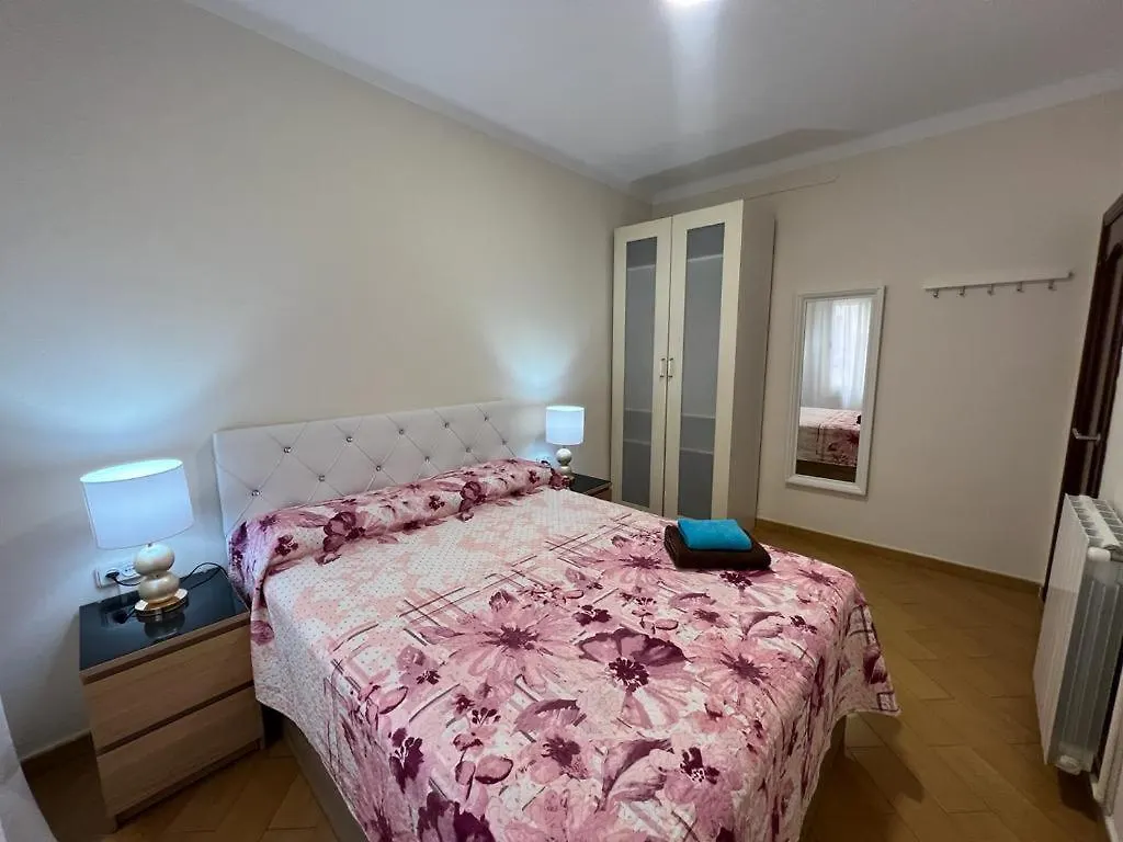 Bed & Breakfast Rooms Nueva Valencia