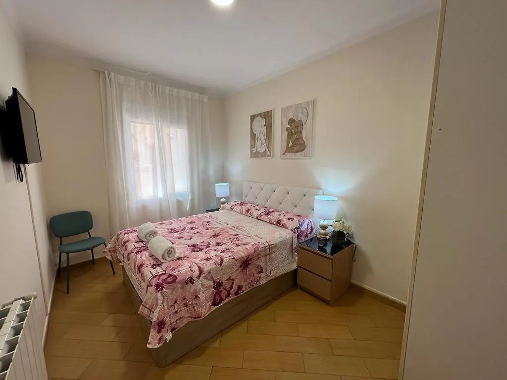Rooms Nueva Valencia Spain