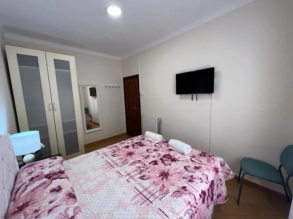 Rooms Nueva Valencia Bed & Breakfast Barcelona