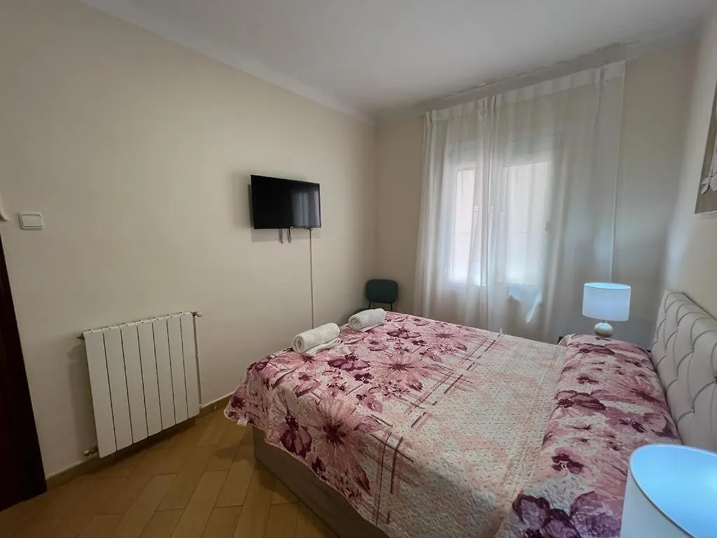 Bed & Breakfast Rooms Nueva Valencia