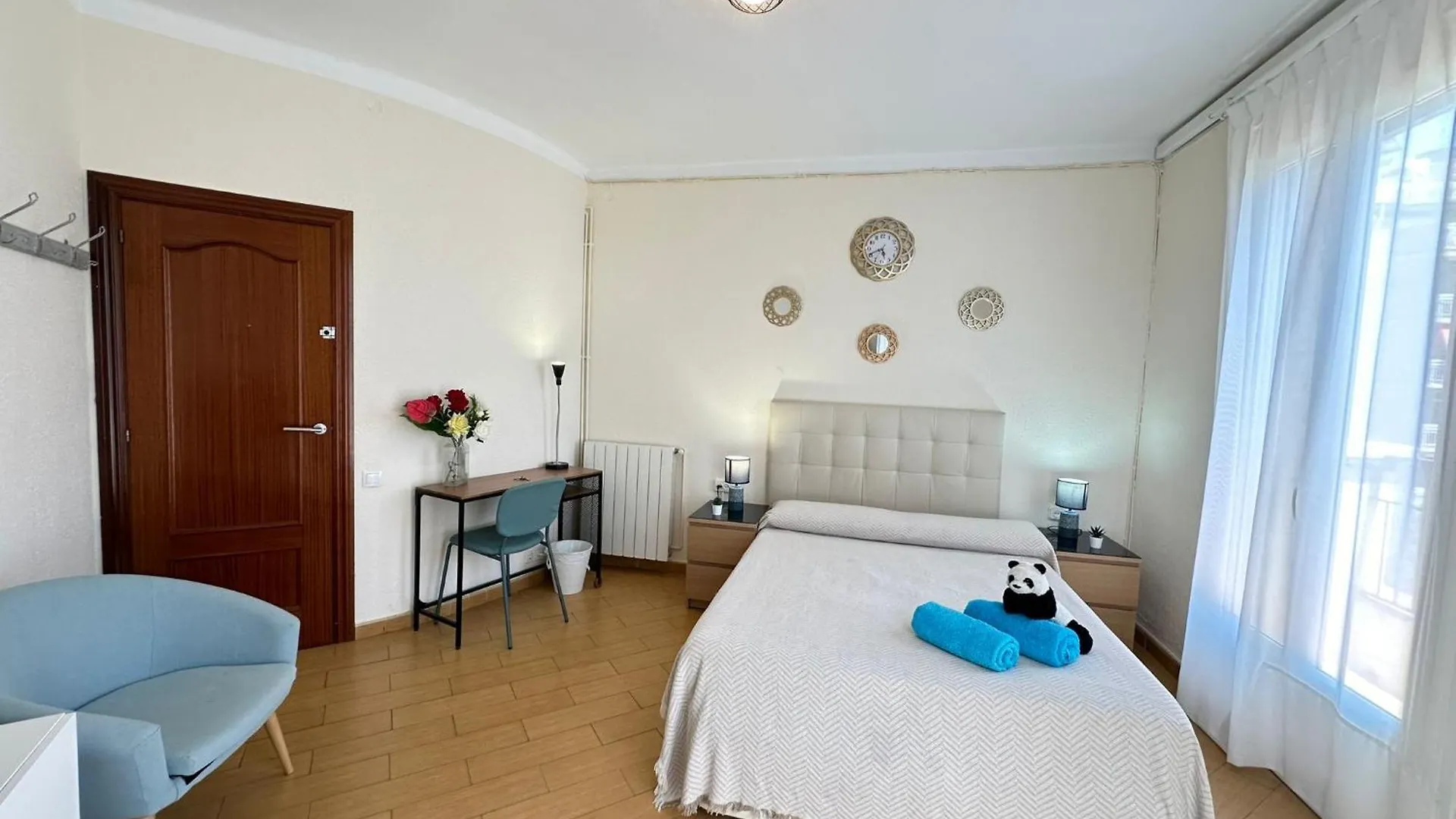 Bed & Breakfast Rooms Nueva Valencia Spain