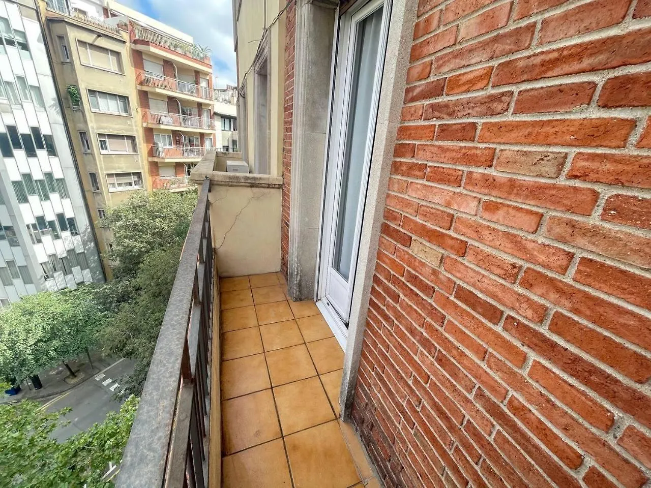 Rooms Nueva Valencia Bed & Breakfast